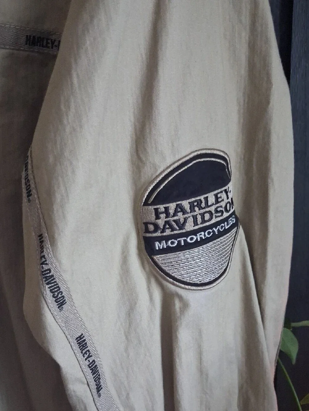 Vintage Harley-Davidson Light Khaki Button-Up Shirt Jacket